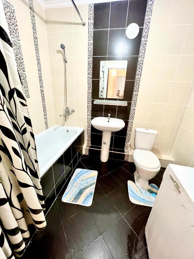 Hyat Apartment Bisjkek Eksteriør bilde